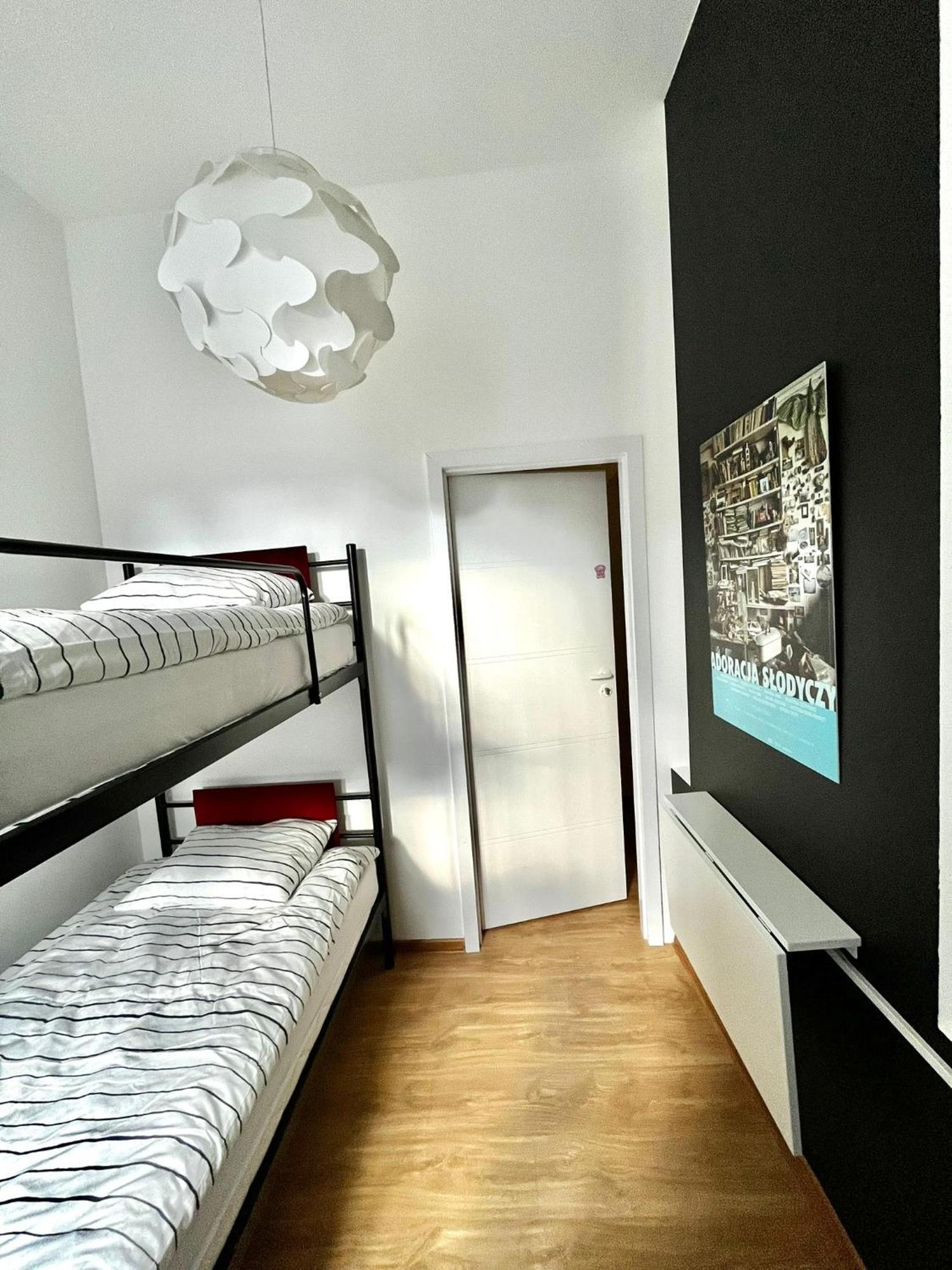 Bezagenta Rooms Centrum Varsóvia Quarto foto